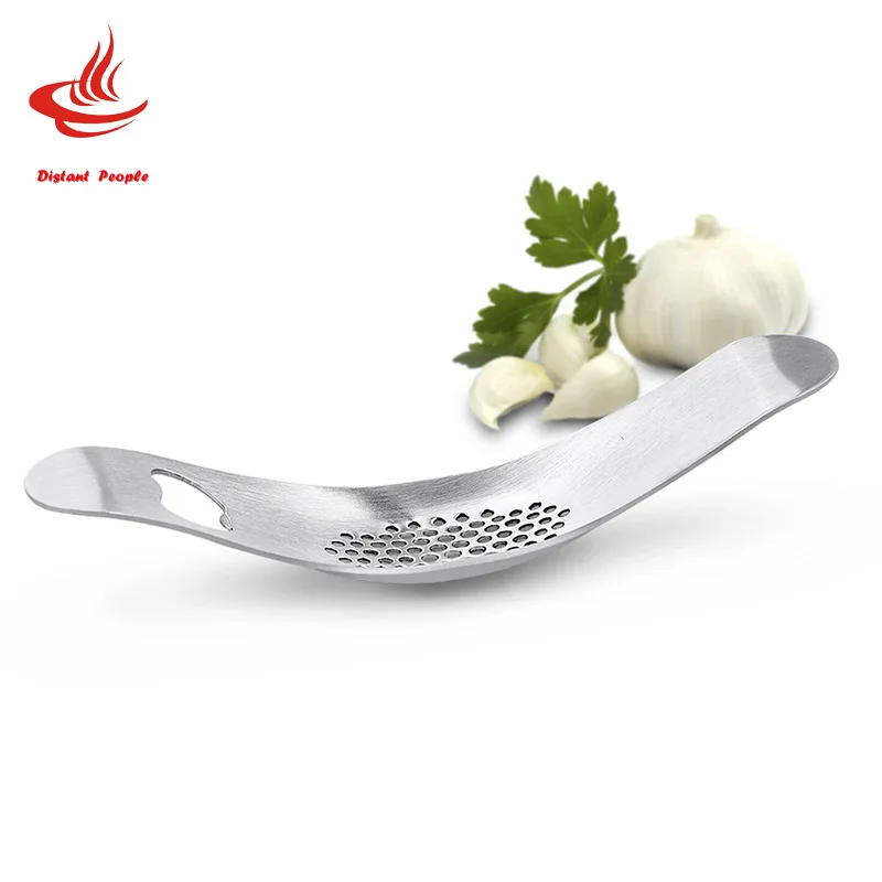 

Stainless Steel Garlic Press with Bottle Opener Manual Garlic Paste Tool Grinding Slicer Chopper Cutter Kitchen Accessories