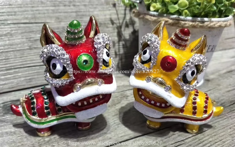 

Pewter Lion Shape Trinket Box Animal Jewelry Box Modern Home Decorative Couple Lion Dragons Bejeweled Statue Trinket Box 2 pcs