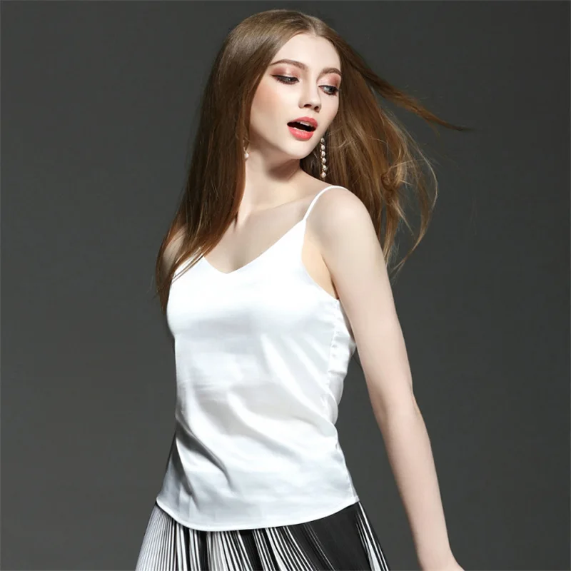 

Top Women V-collar Sensitive Spinning Silk Elastic Satin Low-back Beautiful Pendant Shirt Short Sexy Top Shirt