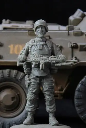 

1/35 Scale Unpainted Resin Figure Russian Speznaz MG Gunner