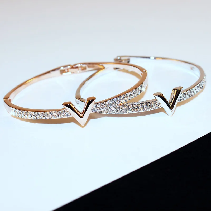 Luxury Letter V Crystal Bangles Fashion Design Rhinestone Arm Cuff