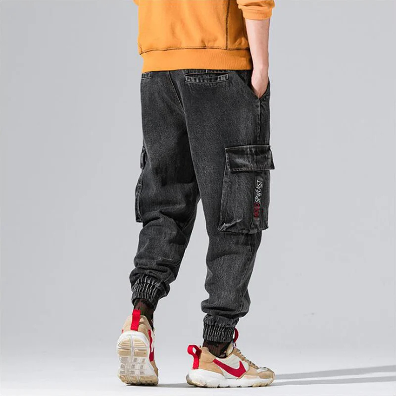 

High Street Fashion Men Jeans Black Color Military Style Big Pocket Cargo Pants Loose Fit Tapered Pants Hip Hop Jogger Jeans Men