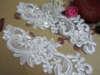 

20pcs/lot Ivory Off White 3D Sewing Flower Motif Venise Lace Applique Bridal Embroidery Beaded Lace patch for Wedding Decor