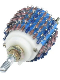 

1pcs Audio Potentiometer Dale 24 Step 2 channel 500K Volume Potentiometer For DIY HIFI