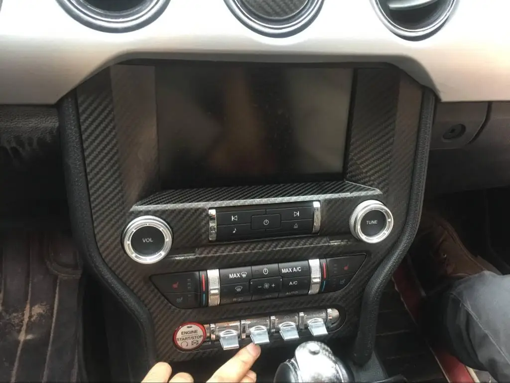 Автомобильный Стайлинг Реальные углеродного волокна Автомобильная консоль рамка наклейки для Ford Mustang- Автомобильная панель управления Панель AC обложки для CD дисков