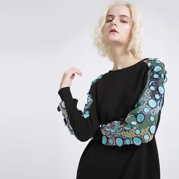 

Women National Style O-neck Long Sleeves Colorful Circles Solid Embroidery Designed Loose Matching Sweatshirt Black FS0685