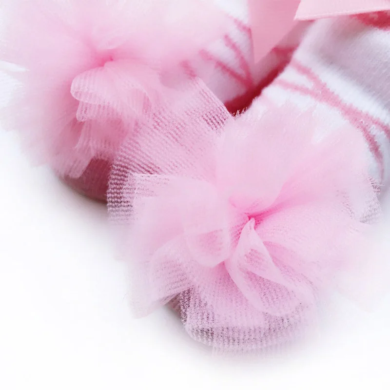Кружевные носки для новорожденных с большим цветком хлопковые носки принцессы для маленьких девочек носки-тапочки с бантом Sokken, весна-осень, 0-12 месяцев