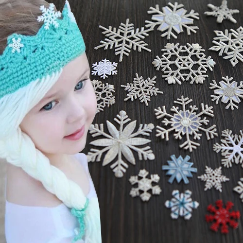 

Cute Patches Christmas Small snowflakes Decoration for Clothing Iron Embroidered Jacket Appliques Patches Stickers DIY Handmade