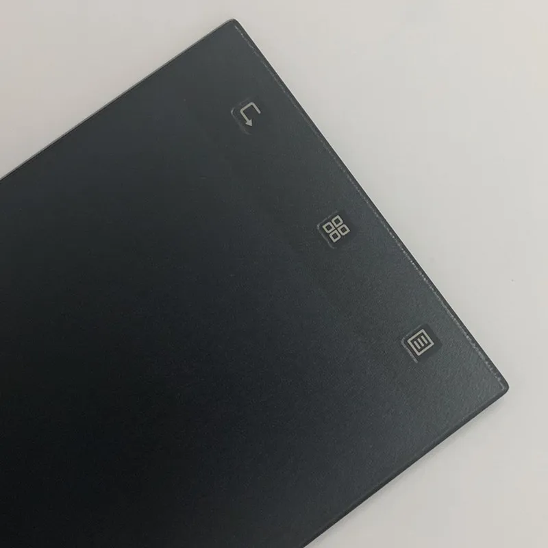 P702