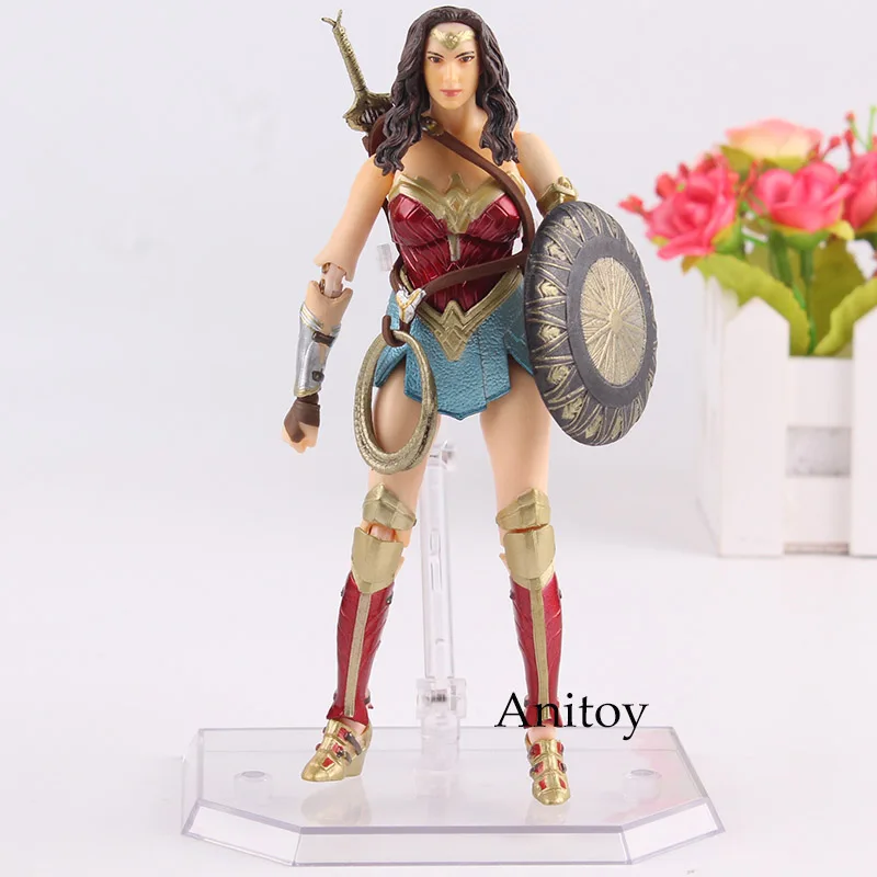 mafex wonder woman