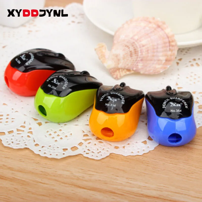 New Kawaii Cartoon Mouse Pencil Sharpener Cute Little Like Cutting Pen