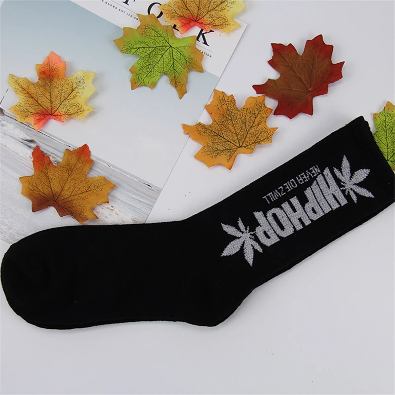 Neue-M-nner-der-Frauen-der-Socken-Crew-Baumwolle-h-fte-hop-K-hle-Lustige-Skate(3)