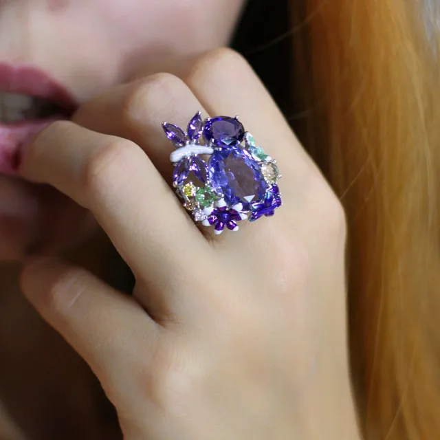 

Luxury Female Big Oval Dragonfly Flower Ring Unique Style 925 Silver Purple Blue Engagement Ring Vintage Wedding Rings For Women
