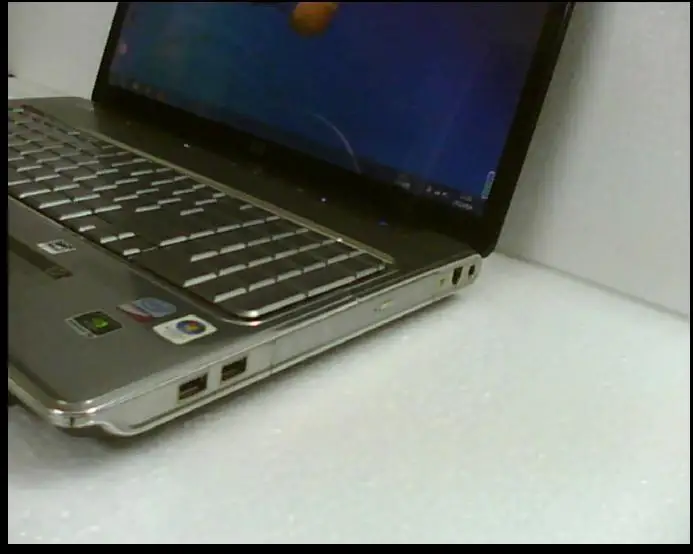 

WHOLE LAPTOP DV7-1000 17 INCH 320GB 4G  512M INDEPENDENT VGA CARD