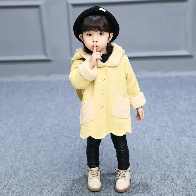 Новинка; зимнее хлопковое Фланелевое пальто для девочек из овечьей кожи; Изысканная детская Милая модная ветровка с капюшоном; детская верхняя одежда; подарок - Цвет: Цвет: желтый