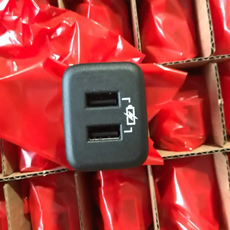 Per il Nuovo Regal interfaccia USB OEM 13598459