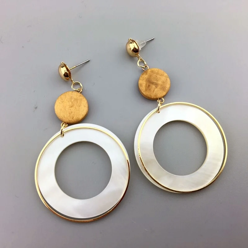 

Fashion Geometric Designs Personality Square Round Women Shell Earrings