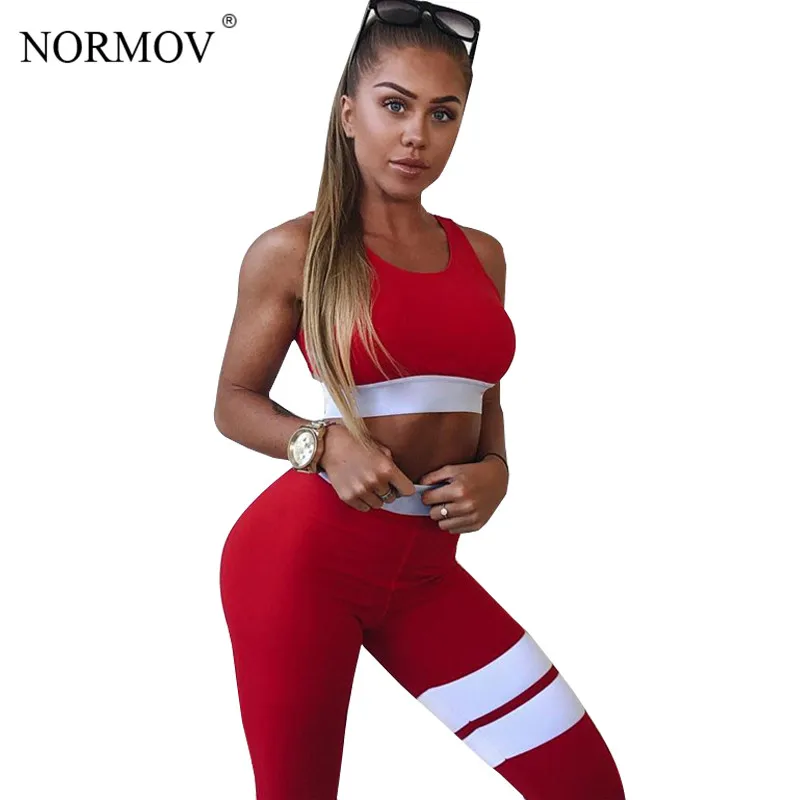 

2019 Women 2 Pieces Suit Crop Tank Striped Leggings Set Polyester Female Sport Bodysuit Club Outfit Sporting Tracksuits