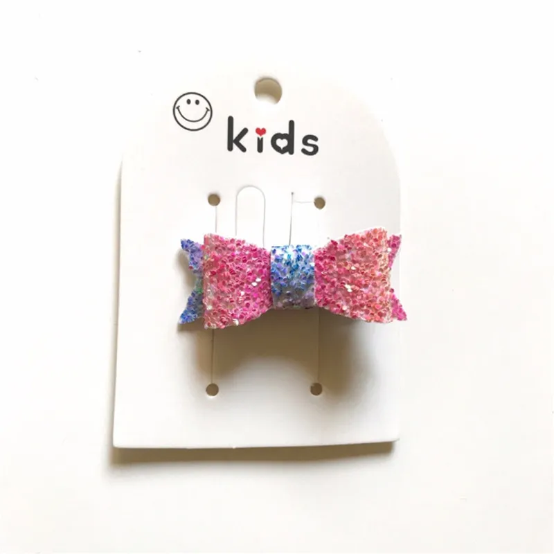 Рисунок 3 - модные детские разноцветные заколки для волос с бантом