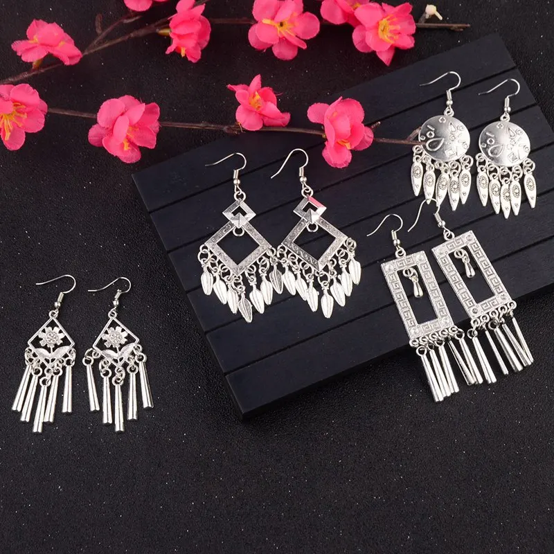 

DOUVEI Ancient Silver Rectangle&Flower Earrings For Women Vintage Tibetan Tassel Indian Ladies Ethnic Earrings Brincos E4008