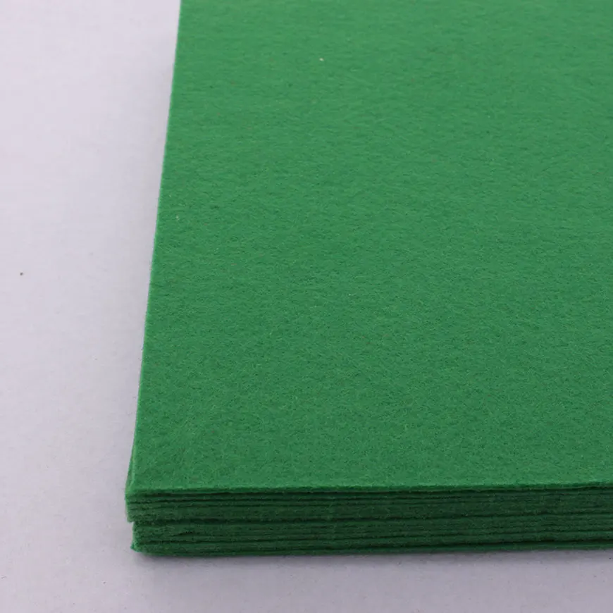 

Green Color Felt Cloth 2 MM Felt Fabric Polyester Fabrics Needlework Diy Needle Sewing Handmade Fieltro Feltro Entretela