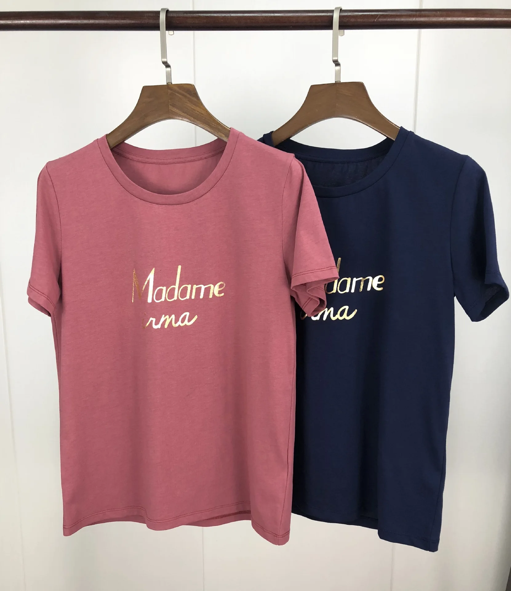 

Gold Letter Print Tee- Shirt French Small Fresh Gilt Letters Bright Color Round Collar Short Sleeved T - Shirt