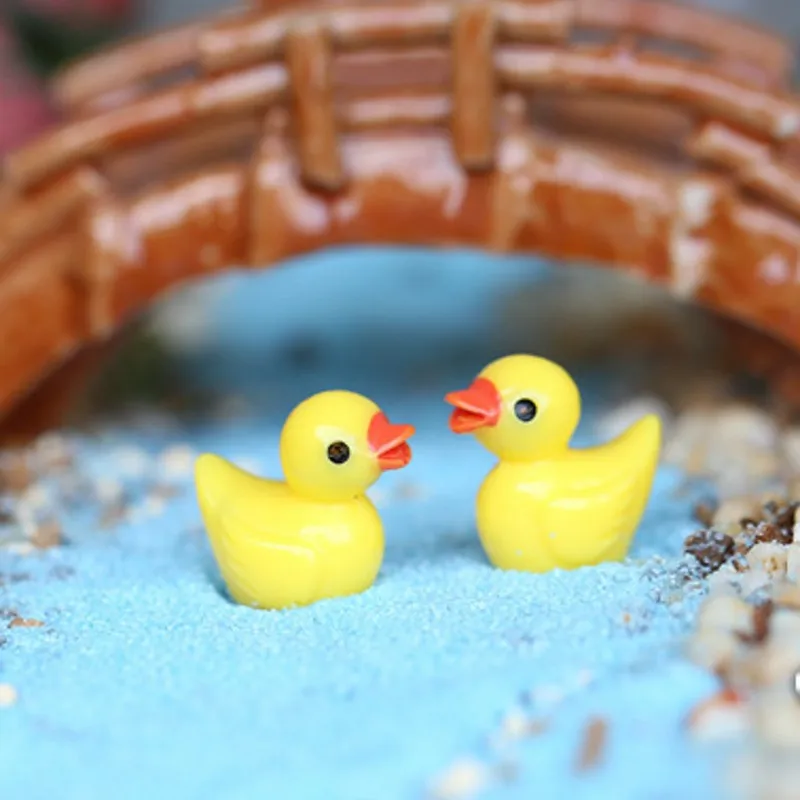 

20pcs/lot Small yellow duck style Aquarium Micro landscape Resin Figurines and Miniatures Mini duck Bonsai decorations BJ012
