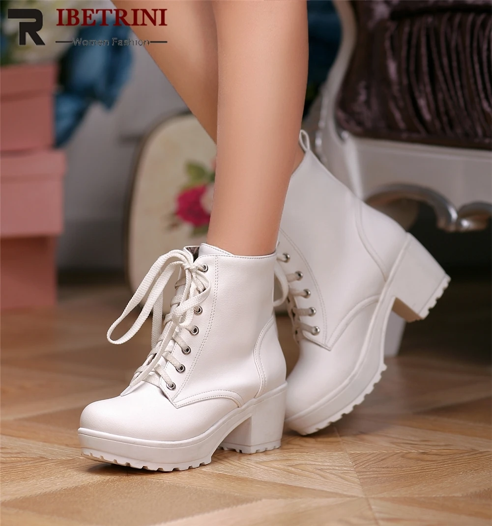 

RIBETRINI New Arrival Plus Size 34-43 Women Motorcycle Ankle Boots Lace Up Platform 6cm Square Heels Boots Female Shoes Woman