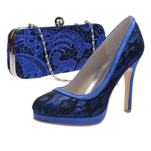 Elegante blau gemischt schwarz spitze pumps geschlossenen zehen mit passender clutch-handtasche party modenschau outfit braut hochzeit gast kit
