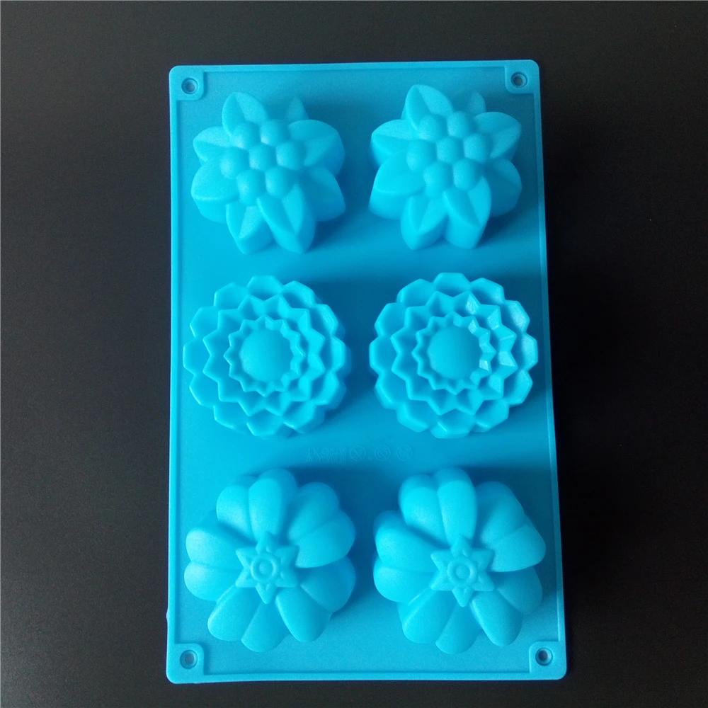 Flower Shaped Silicone Baking Mold DIY Kitchen Bakeware Supplies