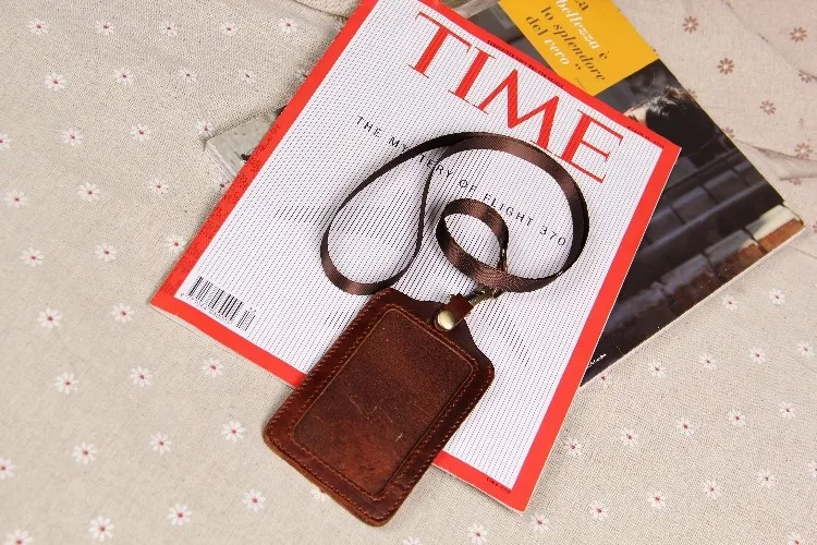 

Lindinger Michaela  Dedicated links Handmade leather first layer of leather tag the licensing document sets bus card