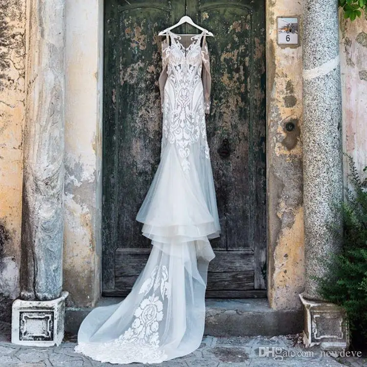 lace-applique-mermaid-wedding-dresses-open-back-bridal-gowns-sheer-neck-long-sleeve-plus-size-wedding-dress (4)