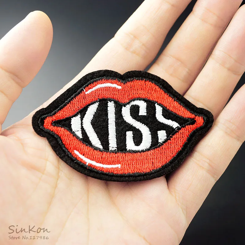 

Kiss (Size:4.6X7.4cm) DIY Iron On Cloth Badges Patch Embroidered Applique Sewing Clothes Stickers Apparel Accessories