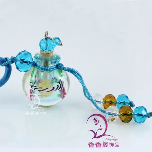 Оригинальное ожерелье 2 шт. (с шнуром) в виде бутылки с эфирным маслом |perfume