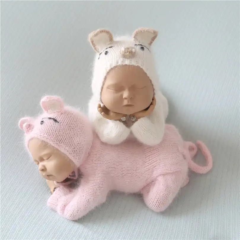newborn outfit with hat
