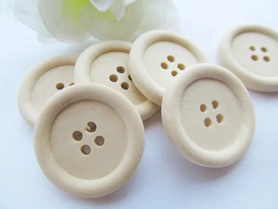 

200pcs 25mm Unfinished Natural Wood Button, 4 holes,No Varnish, for Your Handmade,DIY Accessory Jewelry Making