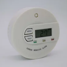 Бетти работает детектор окиси углерода с сигналом тревоги