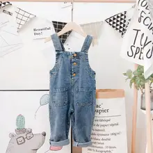 Новинка года; стильные джинсовые комбинезоны для девочек и мальчиков; сезон осень-весна; модные детские джинсовые штаны; HU838