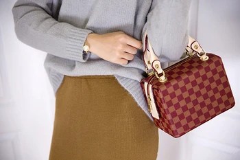 

Retro Red Plaid Women PU Leather Handbags Fashion Box Bags Ladies Outfit Flaps Elegance Female Stylish Handbags Dress Bags