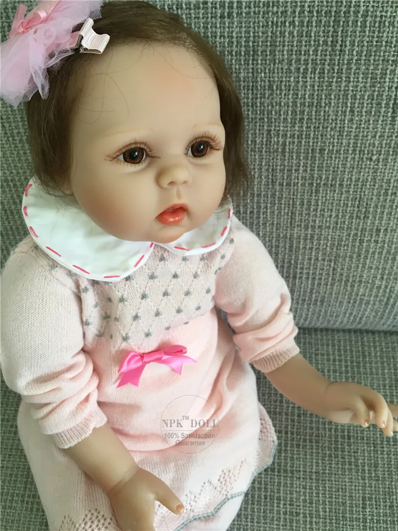 NPK 55 см мягкие силиконовые Reborn Boneca живой ребенок Reborn кукла с супер волосы природы сладкий милый Bebe ребенок игрушки Девочки Рождественский подарок