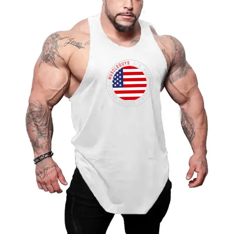 Тренажеры торговой марки muscleguys майка Стрингера Мужская мода лето Бодибилдинг Рубашка без рукавов жилет мужская одежда для фитнеса