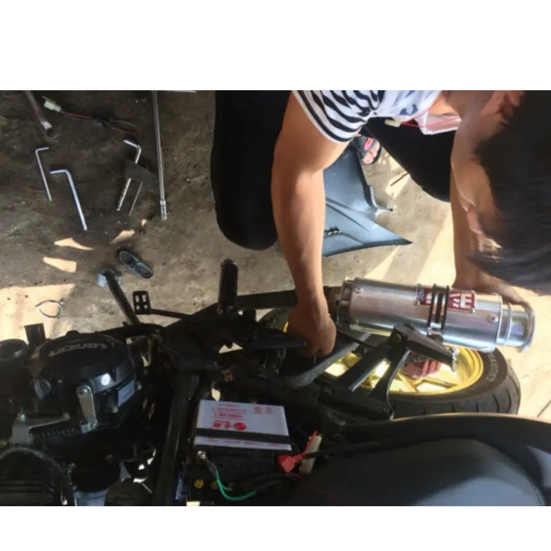 MOKALI silenciador de escape de la motocicleta escape de motocicleta para honda CB400 VTEC CB 400 CBR400 XJR pitbike de MOKALI silenciador de escape de la motocicleta escape de motocicleta para honda CB400 VTEC CB 400 CBR400 XJR pitbike de