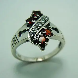 

Custom processing wholesale and retail Victoria garnet antique silver rings