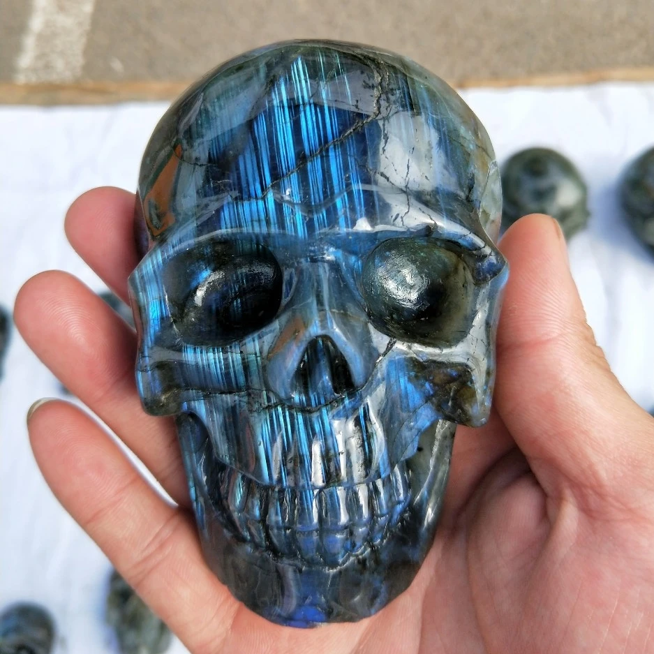 

7cm natural quartz crystal engraving, elongated stone skull, crystal healing, home decoration crafts