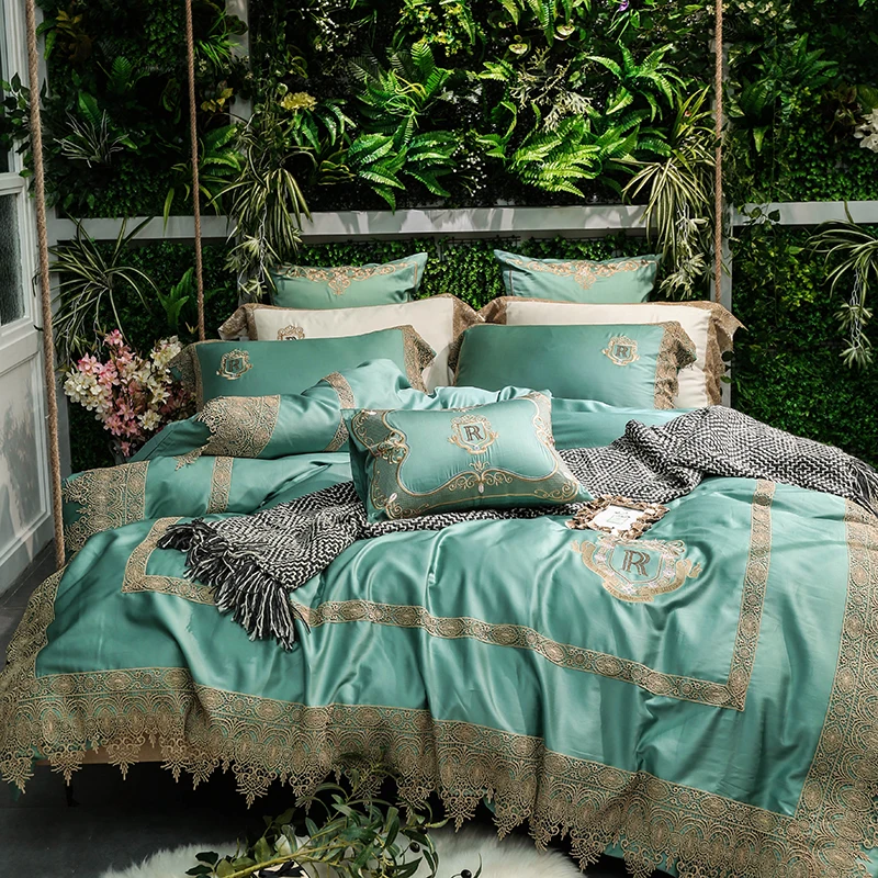 

Luxury Green White Egyptian cotton Gold Lace Embroidery Palace Bedding set Duvet Cover Bed sheet Bed Linen Pillowcase 4/7pcs