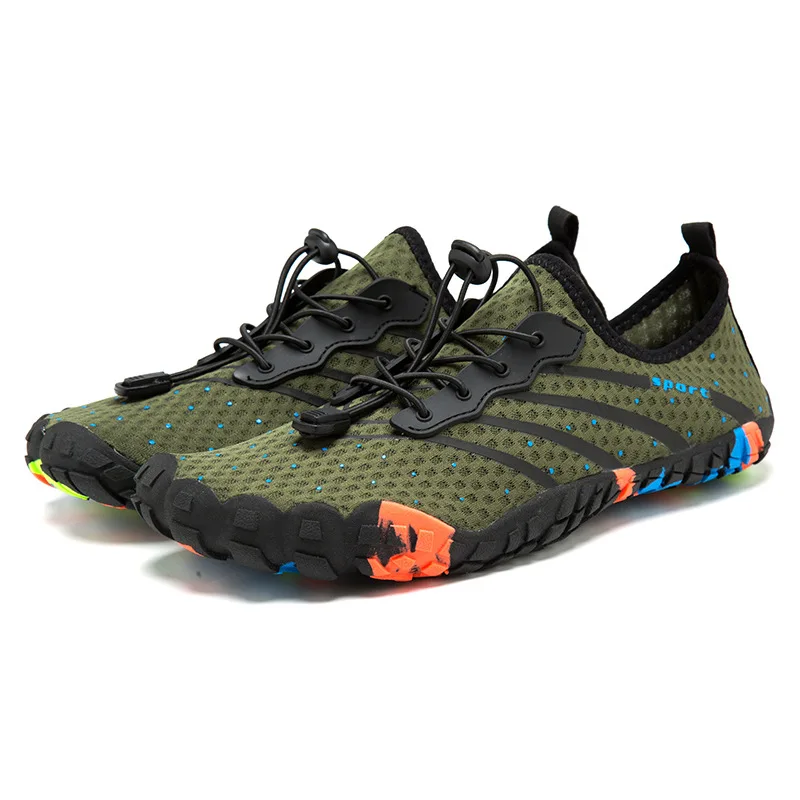amphibious hiking shoes