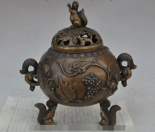 

S02103 9"Chinese Bronze Animals Squirrel Grape Statue Buddhism Incense Burner Censer (B0413)