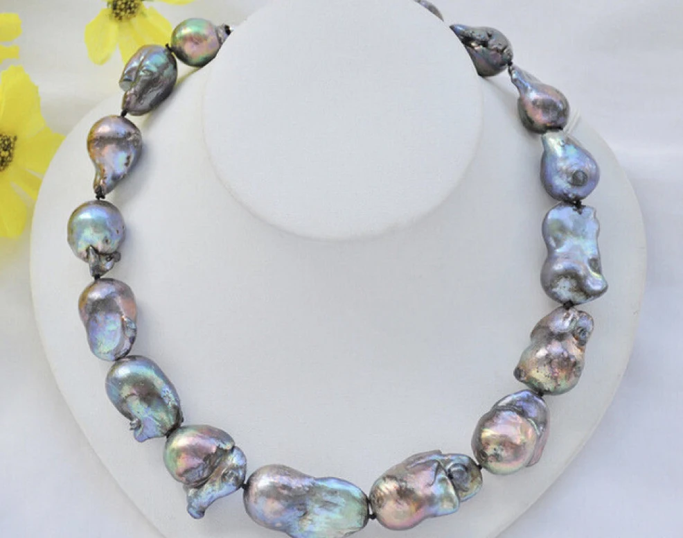 

Lustre peacock black baroque KESHI REBORN PEARL NECKLACE 17inch