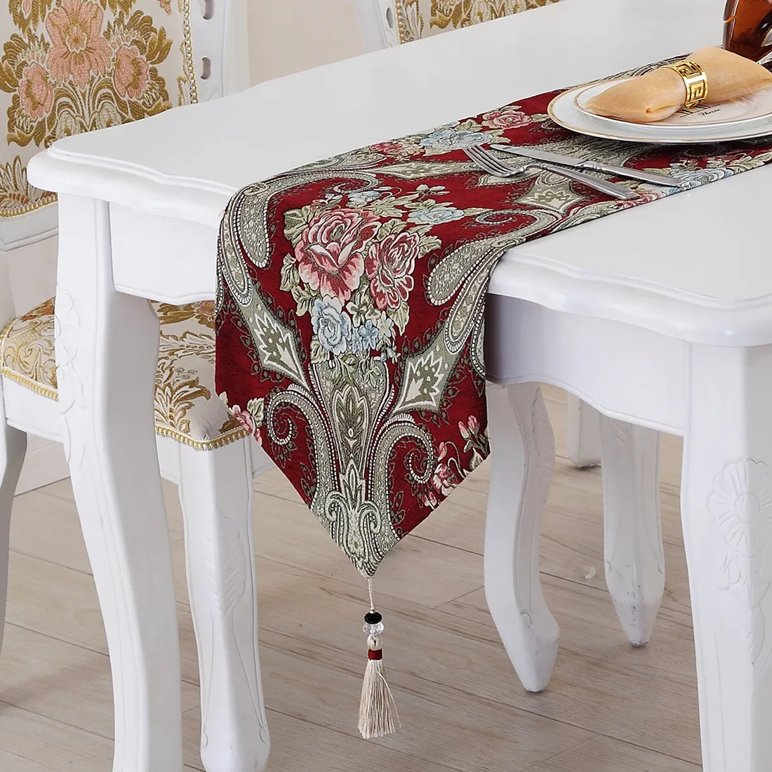 الأوروبية الفاخرة الجدول عداء النمط الصيني سماط الأمريكية البلد الشنيل تلفزيون نهاية العدائين السرير طاولة القهوة القماش الأوروبية الفاخرة الجدول عداء النمط الصيني سماط الأمريكية البلد الشنيل تلفزيون نهاية العدائين السرير طاولة القهوة القماش