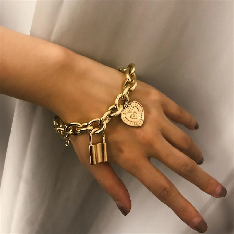 

Gold Punk Love Heart Bracelet Bangles Charm Vintage Lock Pendant Bracelets for Women Jewelry Friendship Bracelets Gifts WNW107